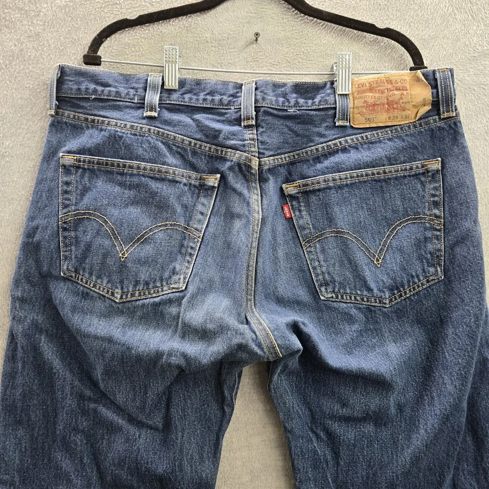 Levi's 501 Men Jeans 38X32 Blue Denim Original Fit Straight Leg Button Fly Y2K‎